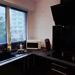Cosy A 50m De La De 公寓